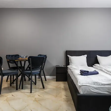 Apartment Moto Retreat I Central Studio I Free Parking Sofia